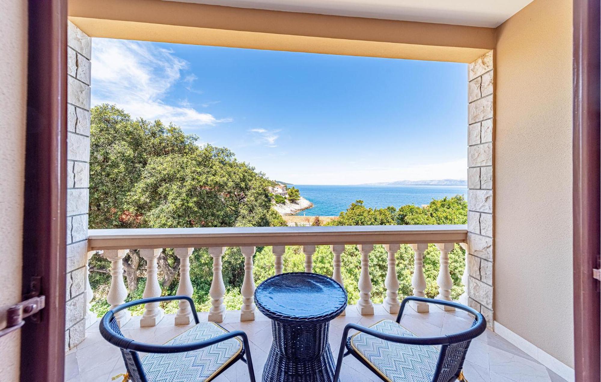 Beautiful Home In Prigradica With Jacuzzi Exterior foto